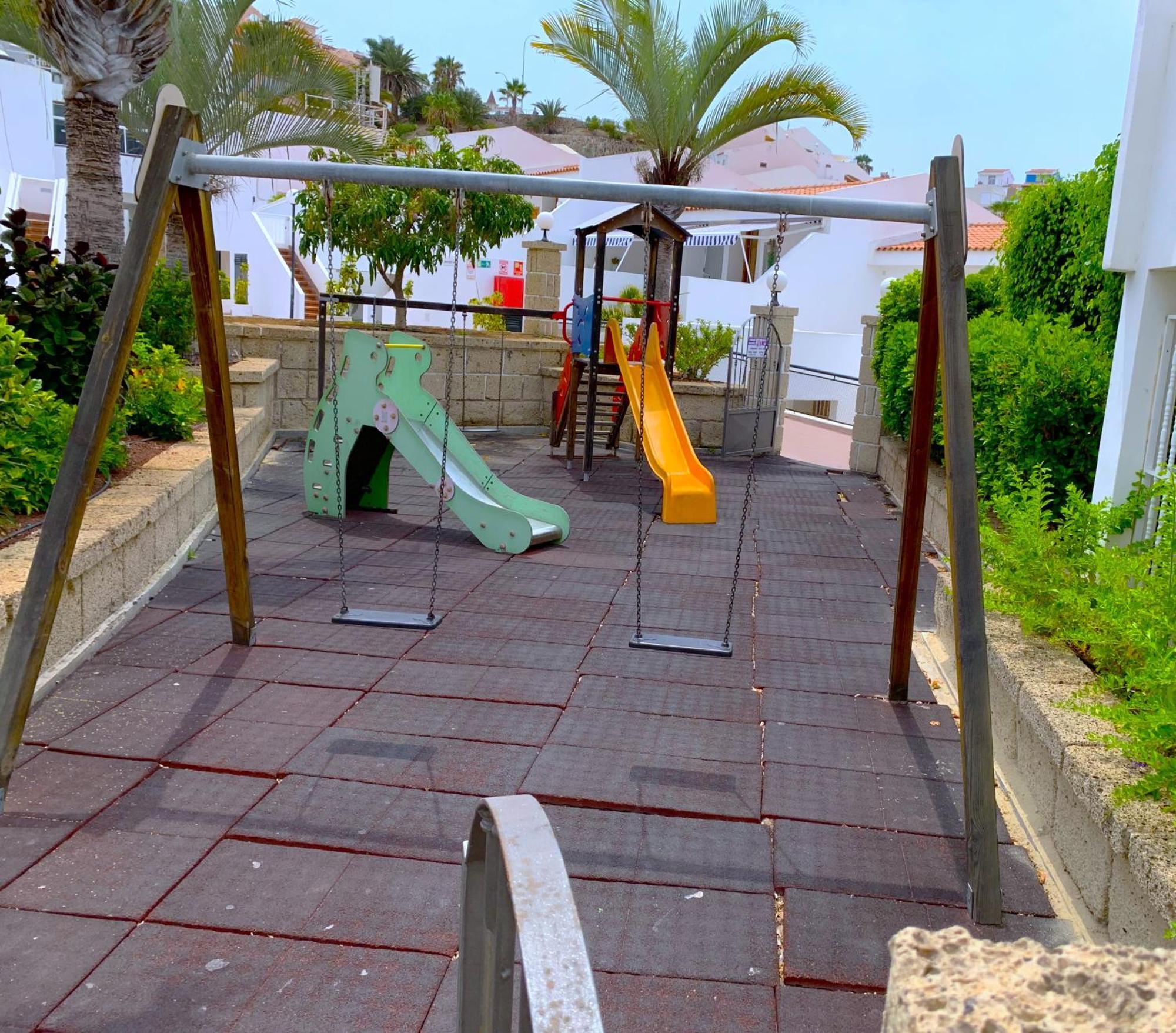 Ocean Breeze And Seaview Resort Costa Adeje  Exterior foto